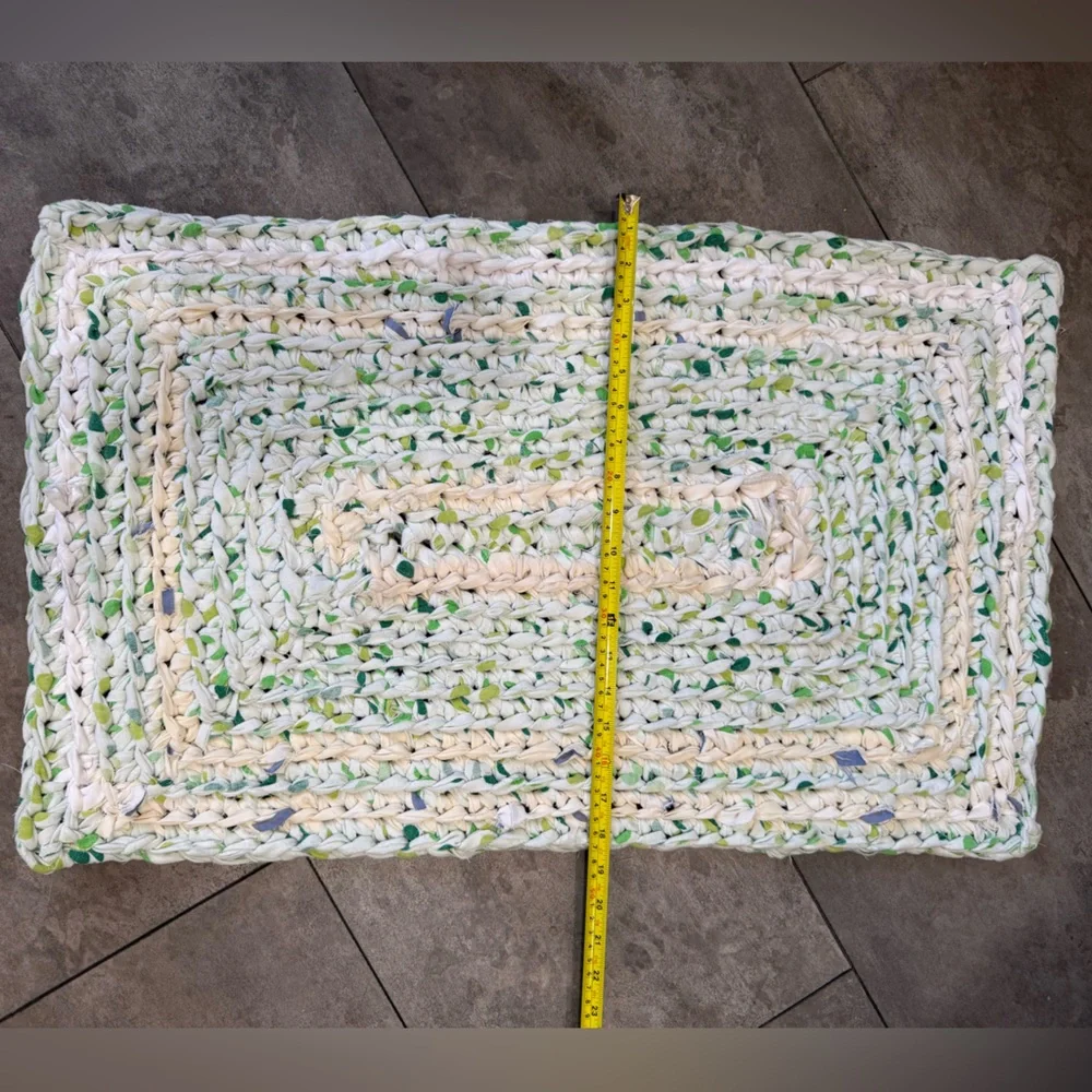 Handmade crocheted rag rug bathroom mat 18x28” rectangular